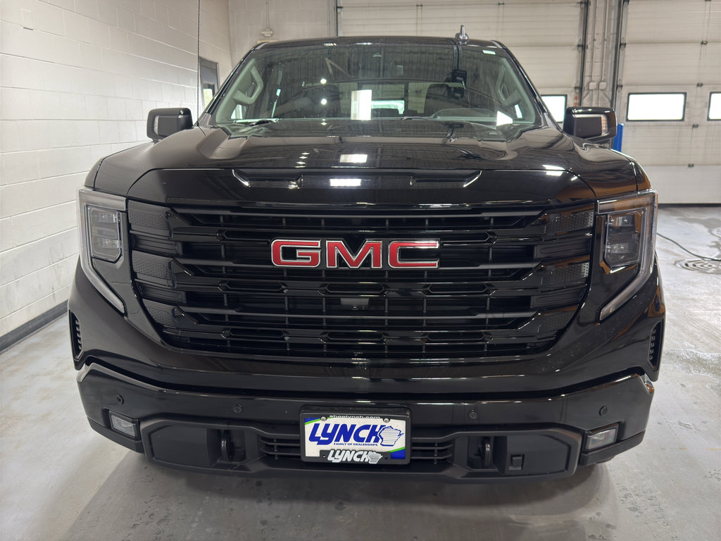 Used 2024 GMC Sierra 1500 Elevation w/ Elevation Premium Package image 8