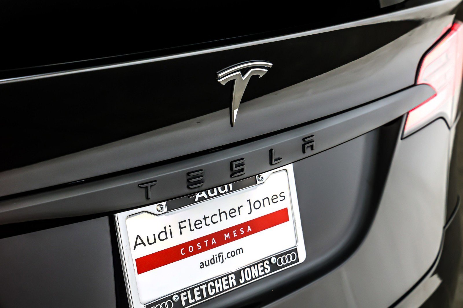 Used 2022 Tesla Model X AWD/4WD image 8