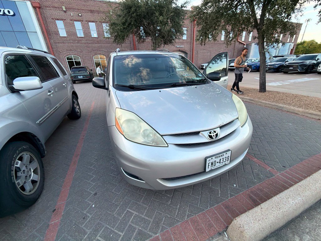 Used 2006 Toyota Sienna CE FWD image 17