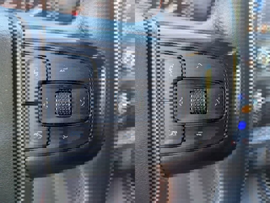 Used 2020 GMC Sierra 1500 AT4 w/ AT4 Premium Package image 25