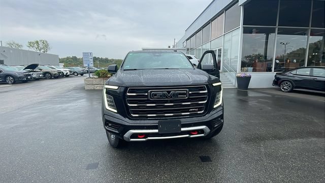 Certified 2026 GMC Yukon AT4 Ultimate AWD/4WD image 2