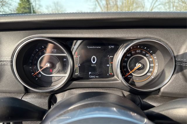 Used 2020 Jeep Gladiator Overland image 15