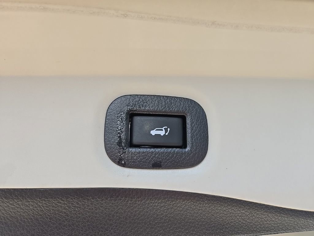 Used 2020 Nissan Rogue SV AWD/4WD image 81