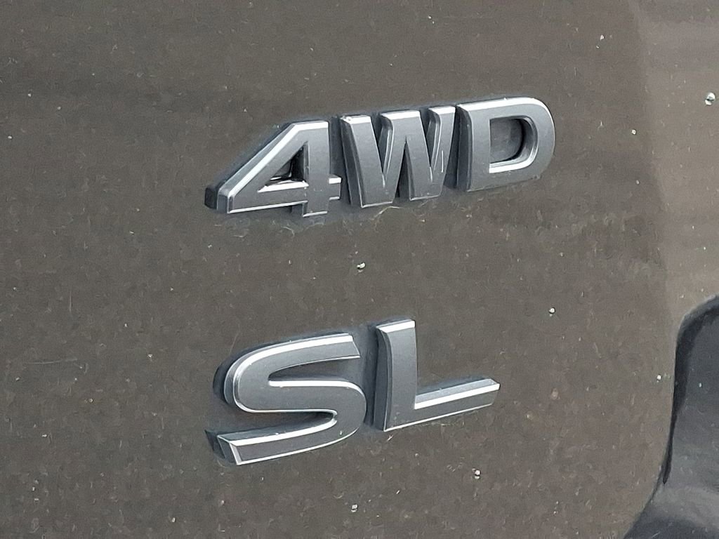 Used 2020 Nissan Pathfinder SL AWD/4WD image 34