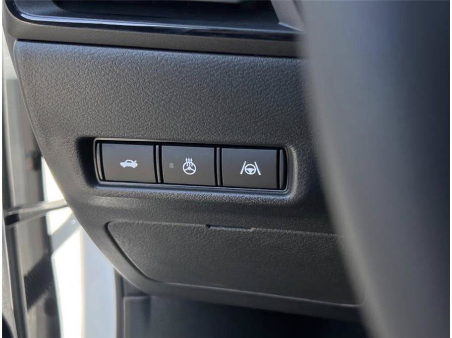 New 2027 Nissan Sentra SR w/ SR Premium Package FWD image 19