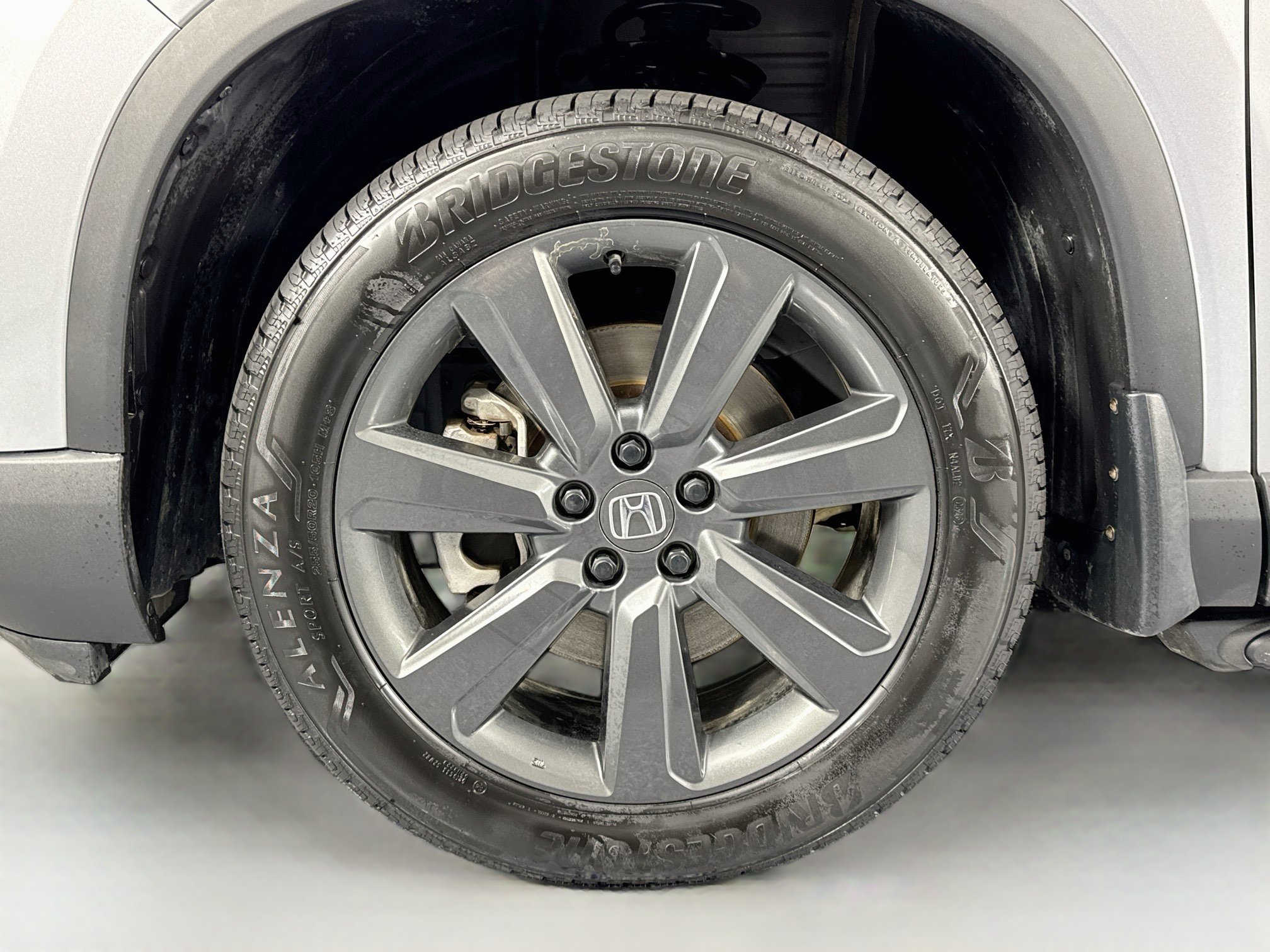 Certified 2025 Honda Pilot Sport image 31