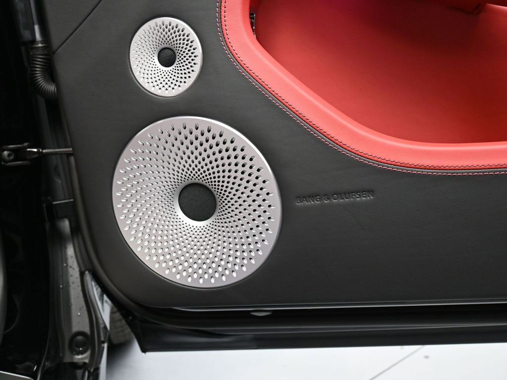 Used 2023 Bentley Continental GT V8 image 27