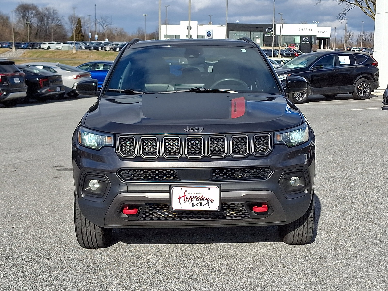 Used 2023 Jeep Compass Trailhawk image 2