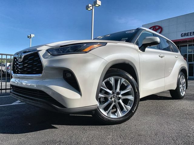 Used 2020 Toyota Highlander Limited AWD/4WD image 4