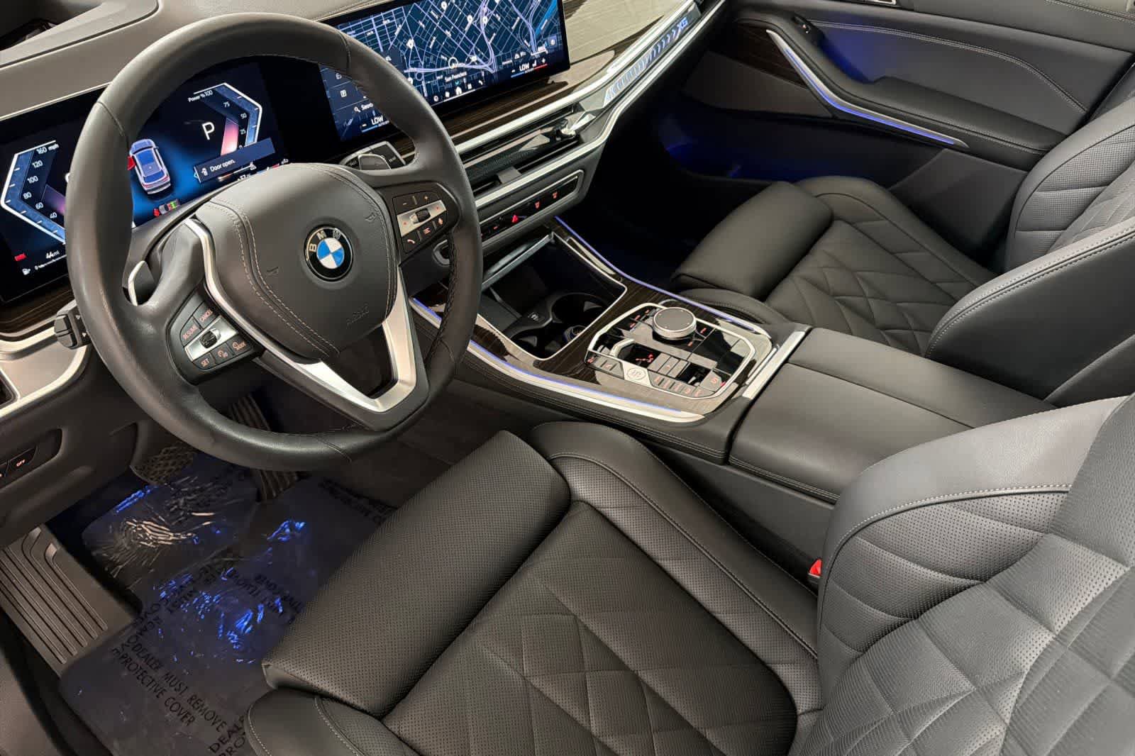 Used 2024 BMW X5 xDrive40i w/ Premium Package image 11