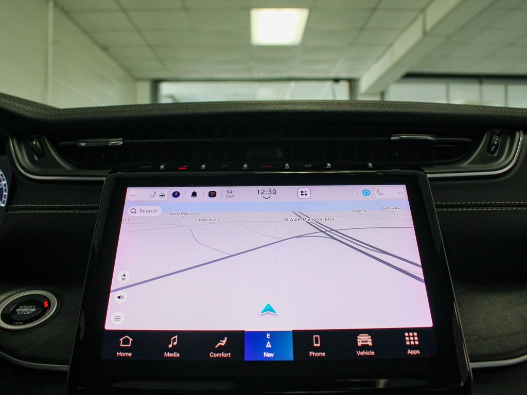 Certified 2024 Jeep Grand Cherokee L Limited w/ Luxury Tech Group II AWD/4WD image 18