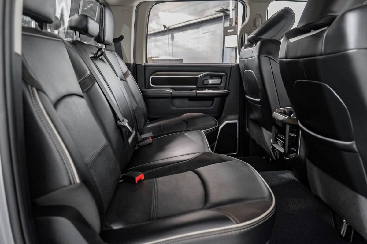 Used 2024 RAM 3500 Laramie image 37