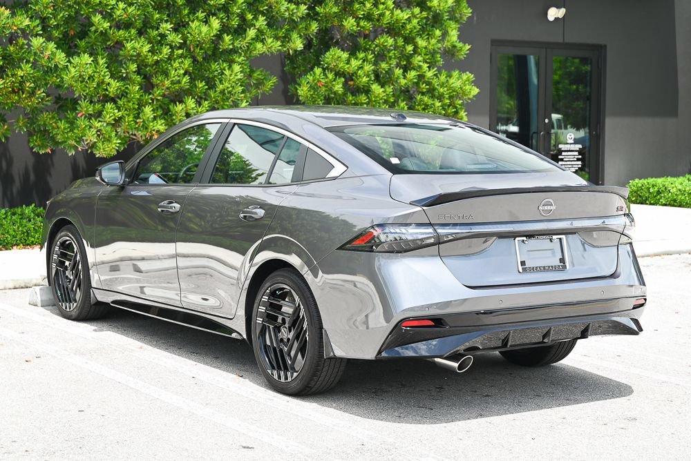 Used 2026 Nissan Sentra SR w/ SR Premium Package FWD image 6