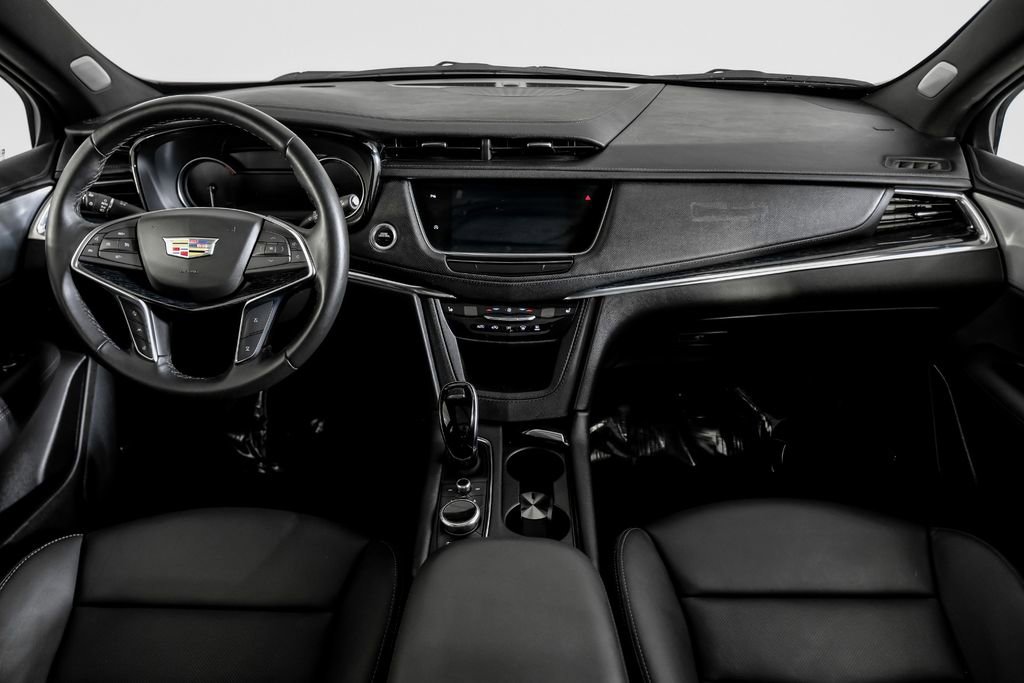 Used 2024 Cadillac XT5 Premium Luxury image 11