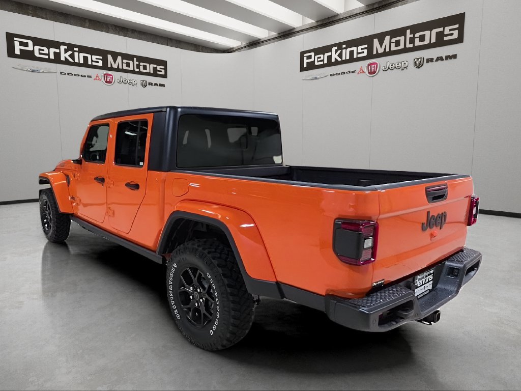 New 2026 Jeep Gladiator Sport AWD/4WD image 3