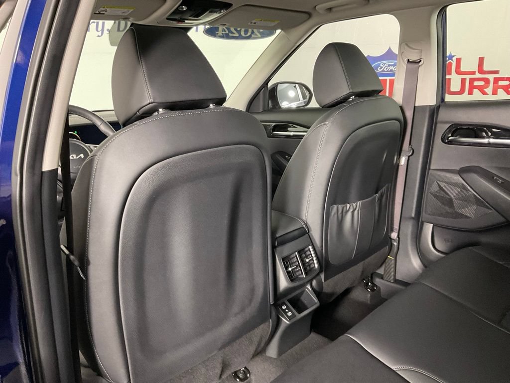 Used 2024 Kia Seltos SX w/ SX Sunroof Package AWD/4WD image 15
