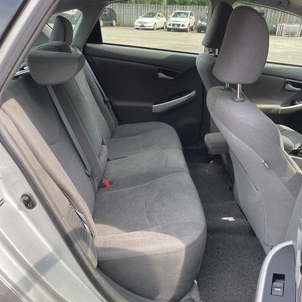 Used 2010 Toyota Prius Five image 13