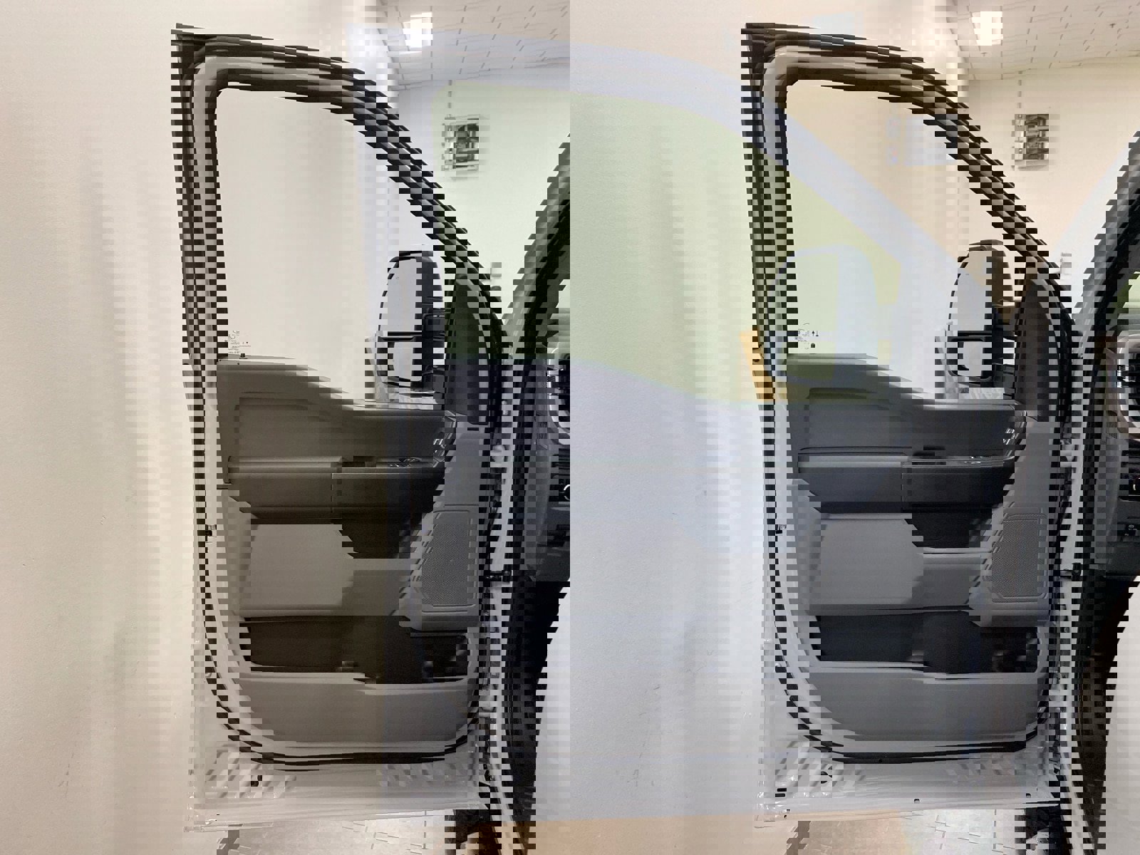 New 2026 Ford F350 XL w/ XL Chrome Package image 9