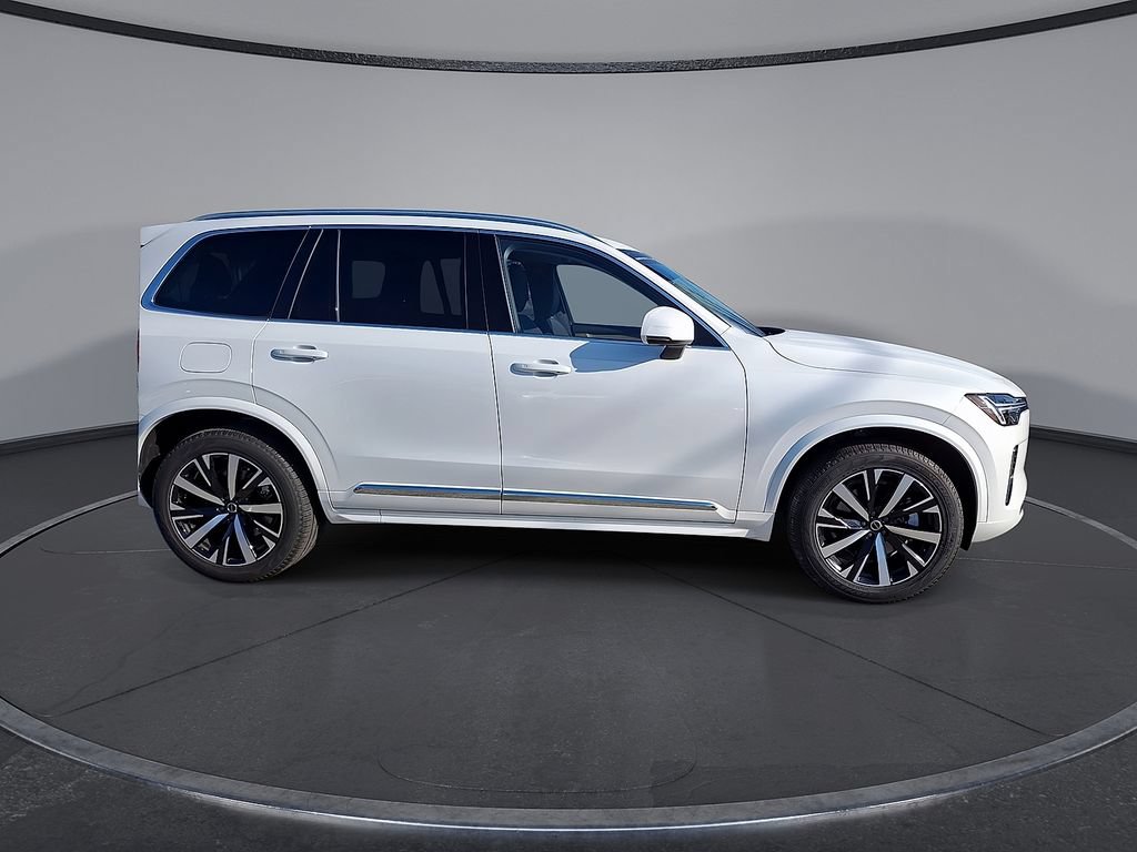 Certified 2025 Volvo XC90 B5 Core AWD/4WD image 6