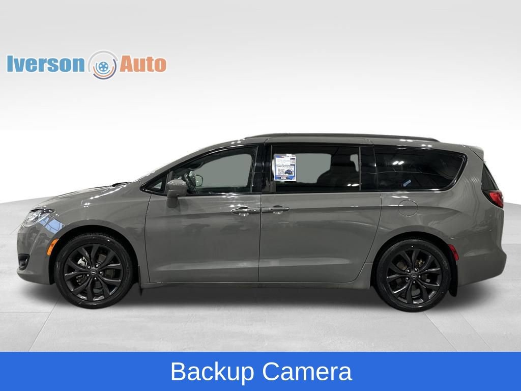 Used 2020 Chrysler Pacifica Touring-L w/ Advanced Safetytec Group image 6