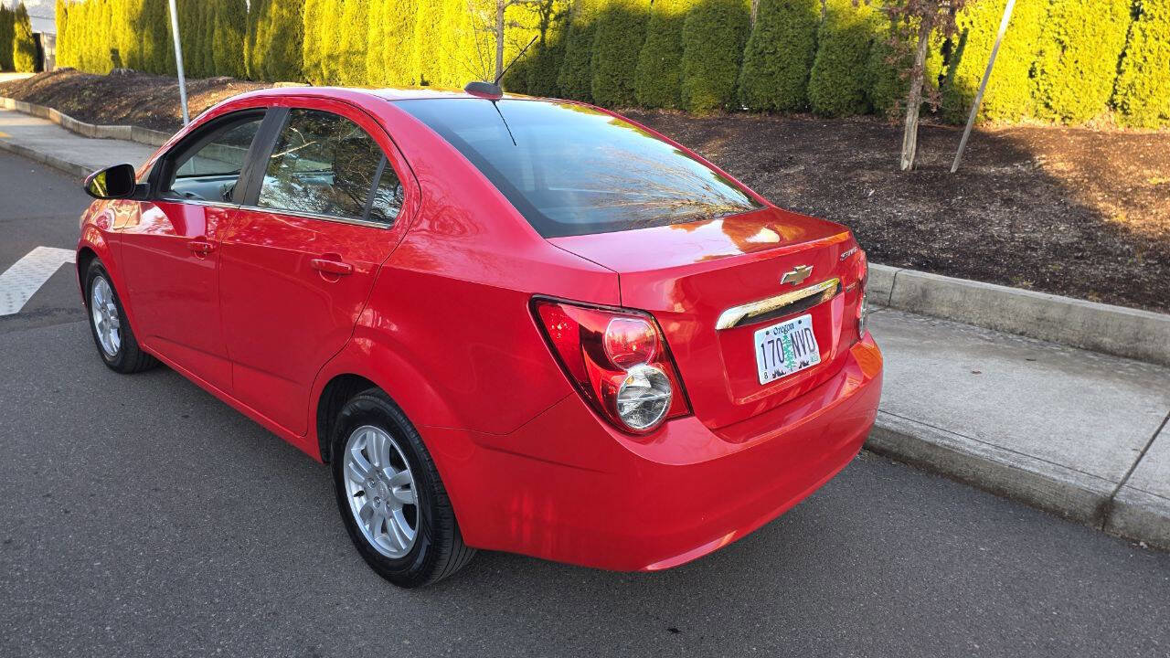 Used 2016 Chevrolet Sonic LT image 7