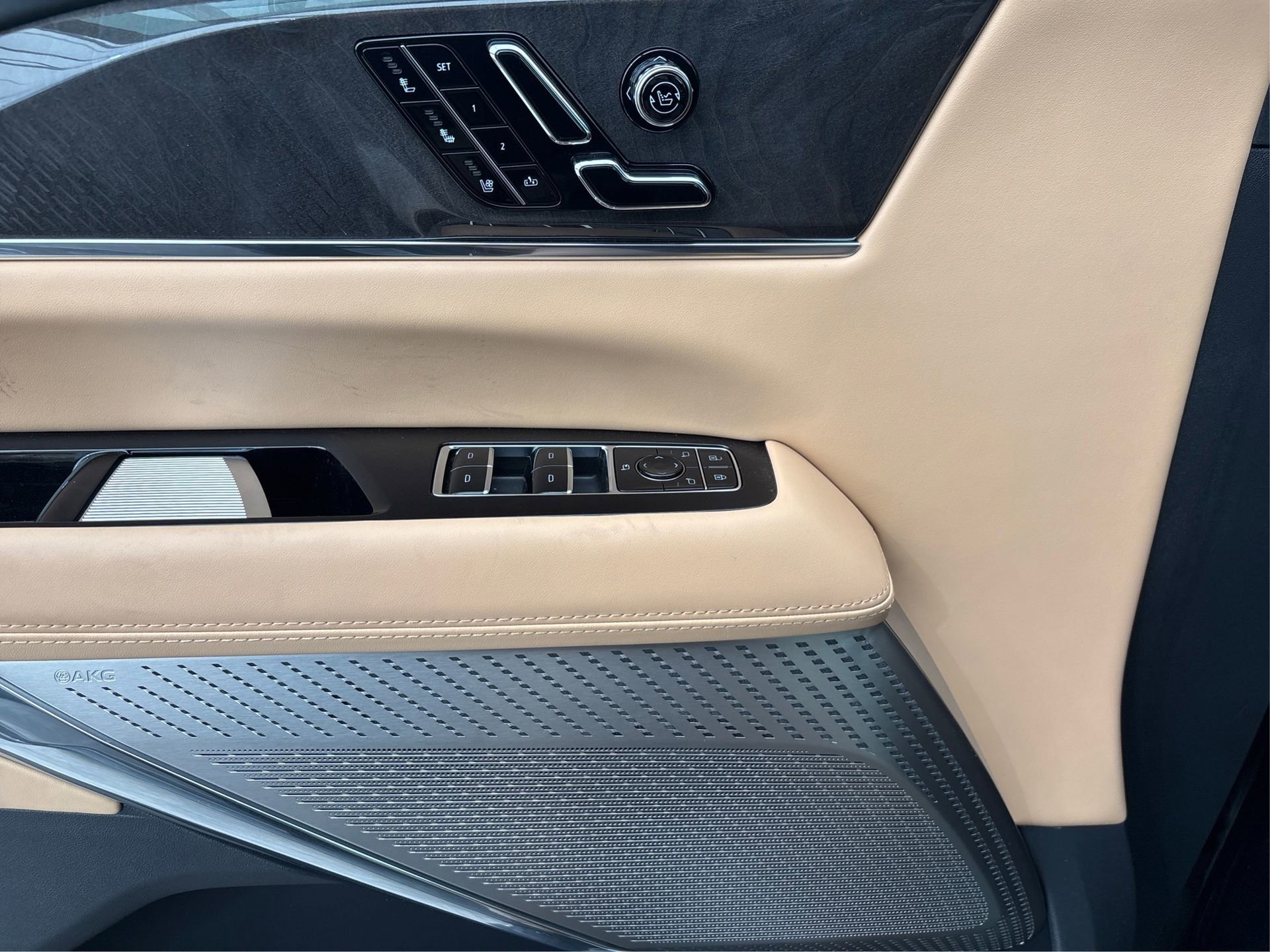 New 2025 Cadillac Escalade IQ Sport 2 image 20