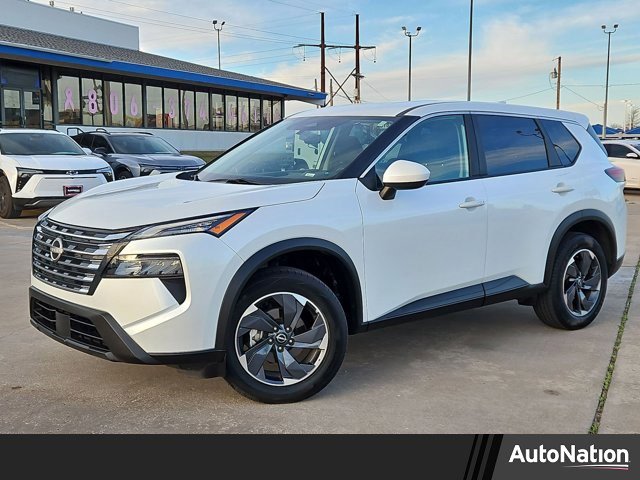 Used 2024 Nissan Rogue SV