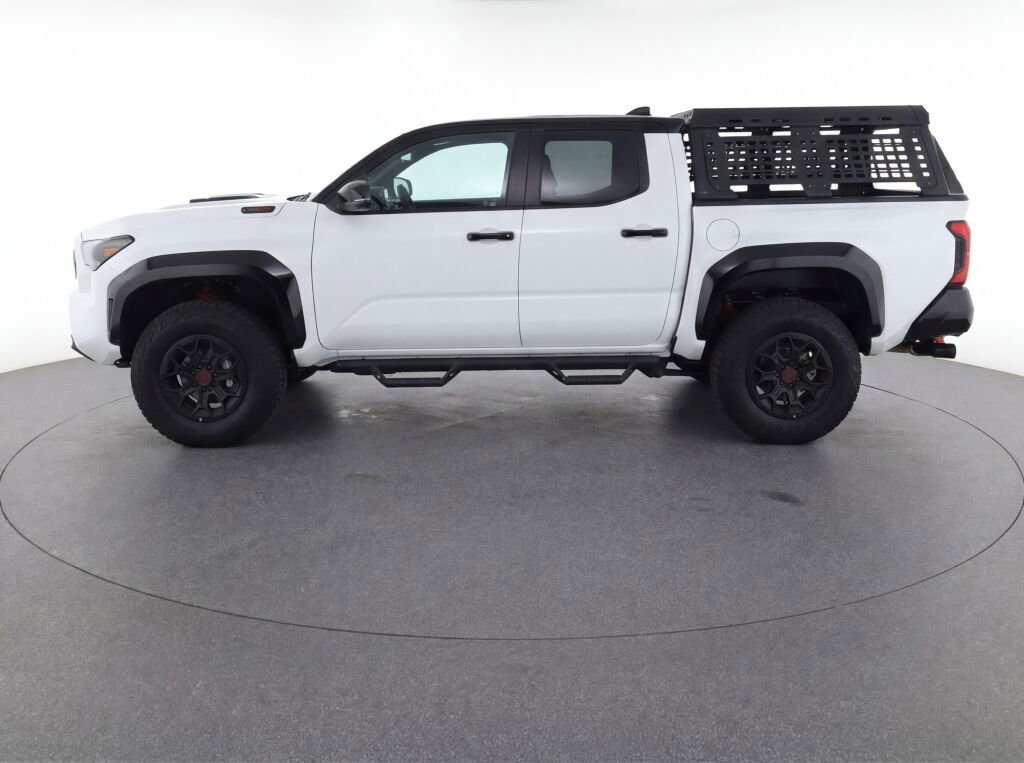Used 2026 Toyota Tacoma TRD Pro AWD/4WD image 6