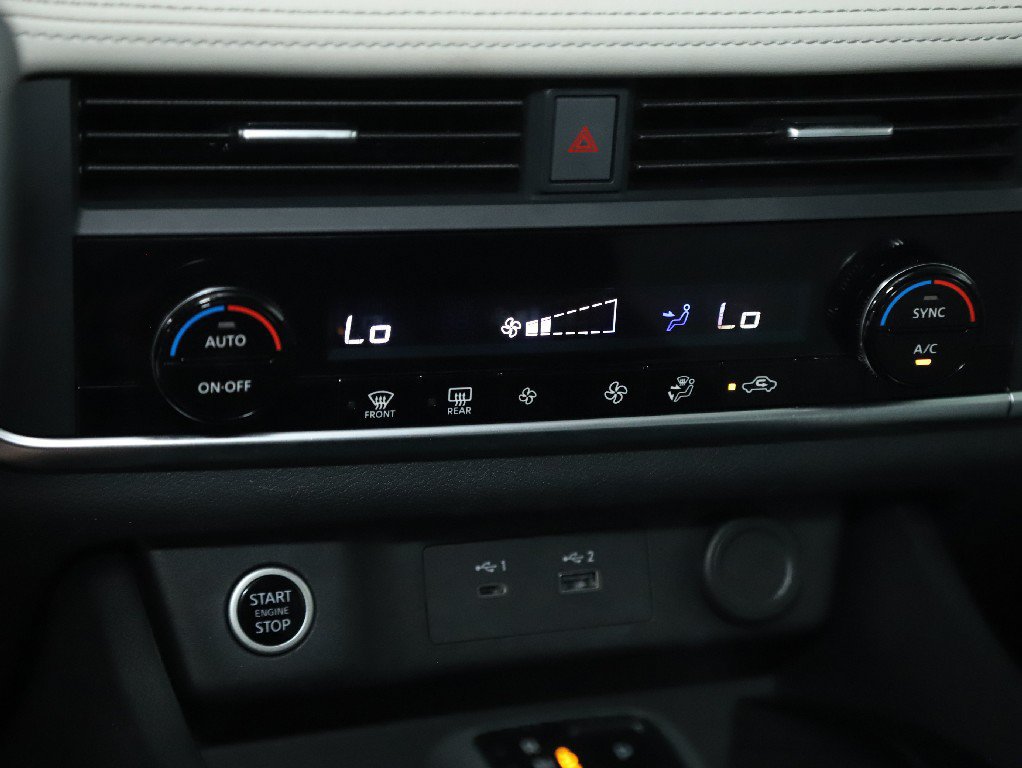 Certified 2023 Nissan Rogue SV AWD/4WD image 28