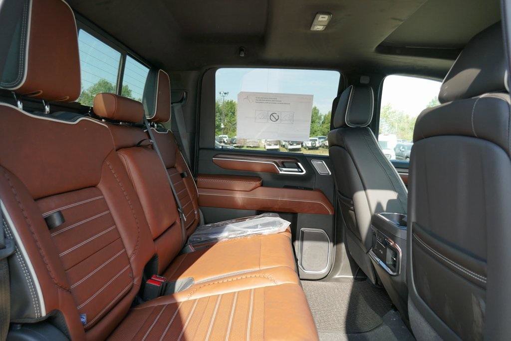 New 2026 GMC Sierra 2500 Denali Ultimate image 15