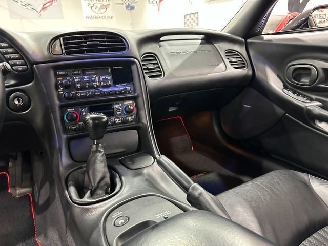 Used 2002 Chevrolet Corvette Z06 w/ Memory Pkg image 15