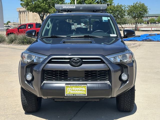 Used 2020 Toyota 4Runner Venture w/ Moonroof Package image 7