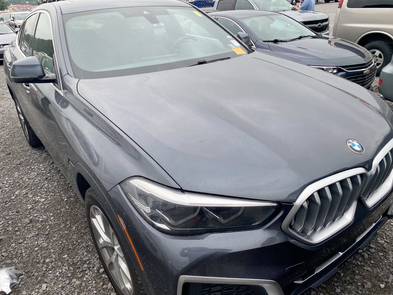 Used 2021 BMW X6 xDrive40i w/ Premium Package 2 AWD/4WD video 2