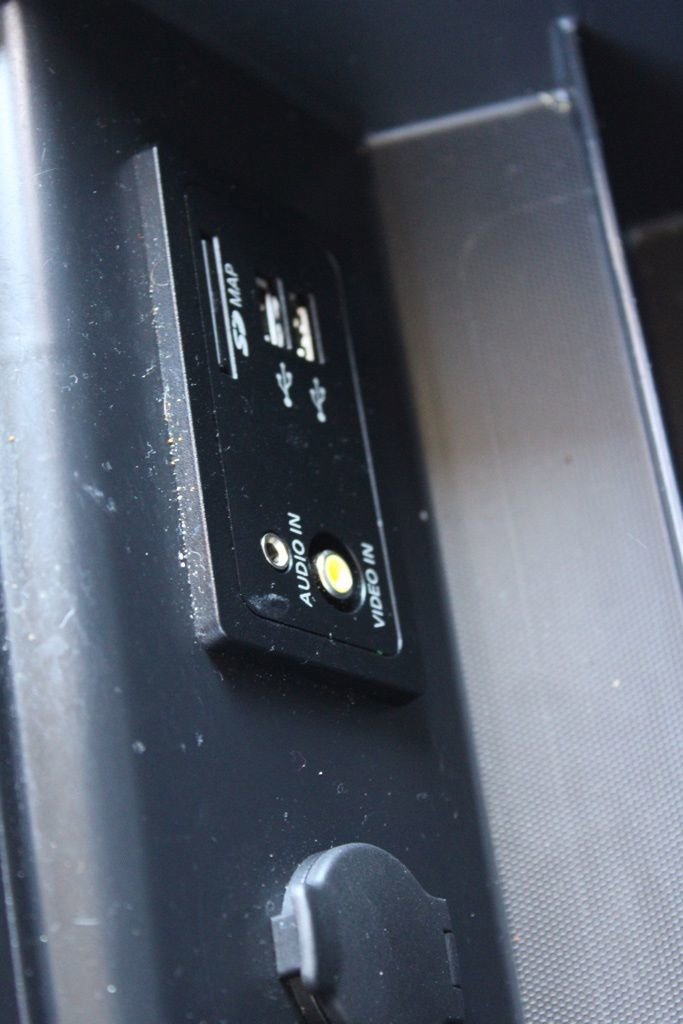 Used 2018 Nissan Pathfinder SL w/ Cargo Package image 46