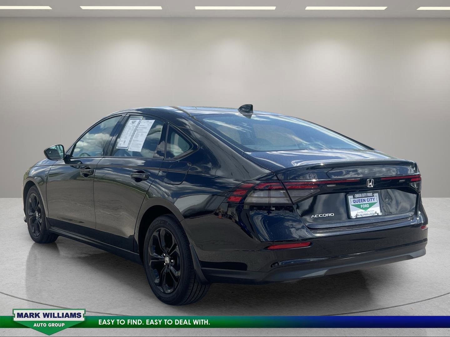 Used 2025 Honda Accord SE image 5