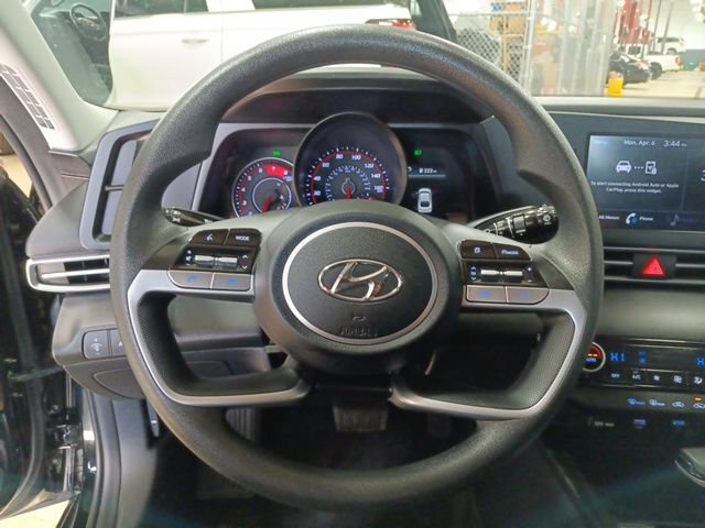 Used 2023 Hyundai Elantra SEL image 21