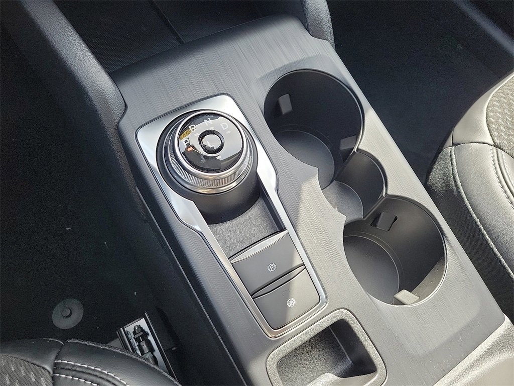 New 2024 Ford Escape SE image 7