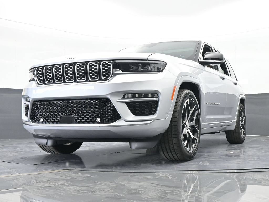 New 2025 Jeep Grand Cherokee Summit AWD/4WD image 70
