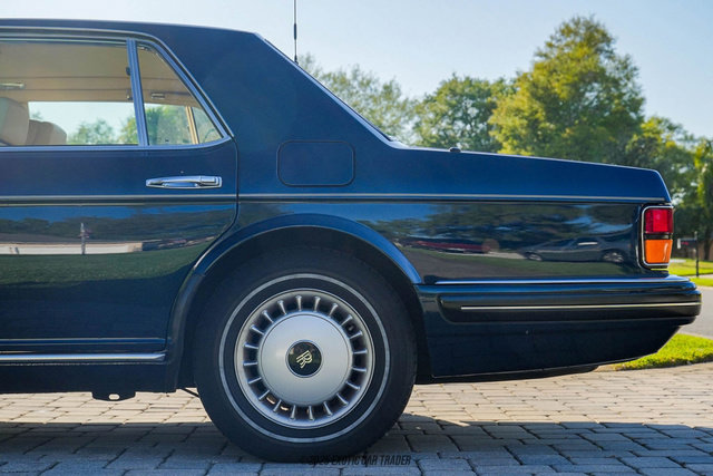 Used 1996 Rolls-Royce Silver Dawn image 5