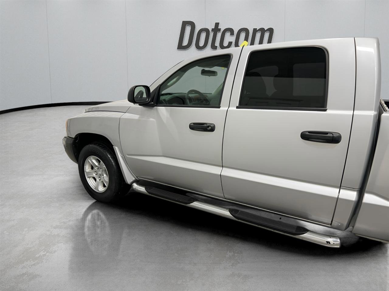 Used 2005 Dodge Dakota SLT w/ Trailer Tow Group image 4