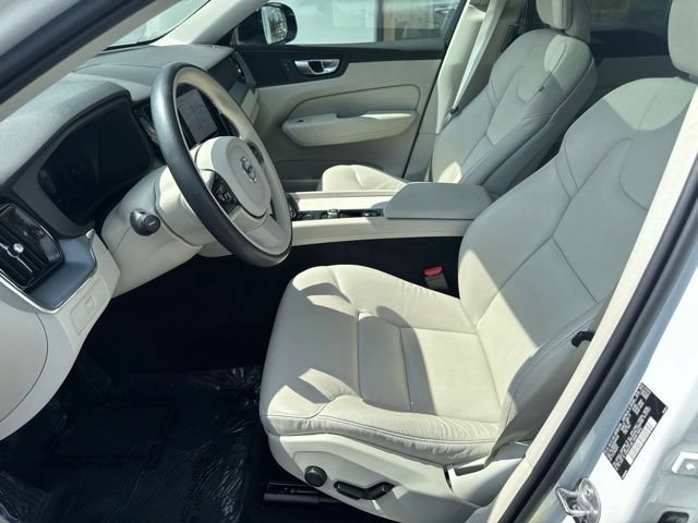 Used 2024 Volvo XC60 B5 Core w/ Climate Package AWD/4WD image 20
