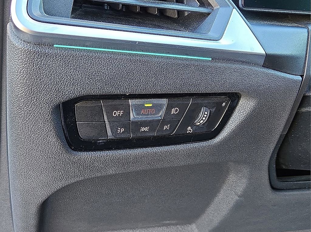 Used 2024 BMW 430i Convertible image 22