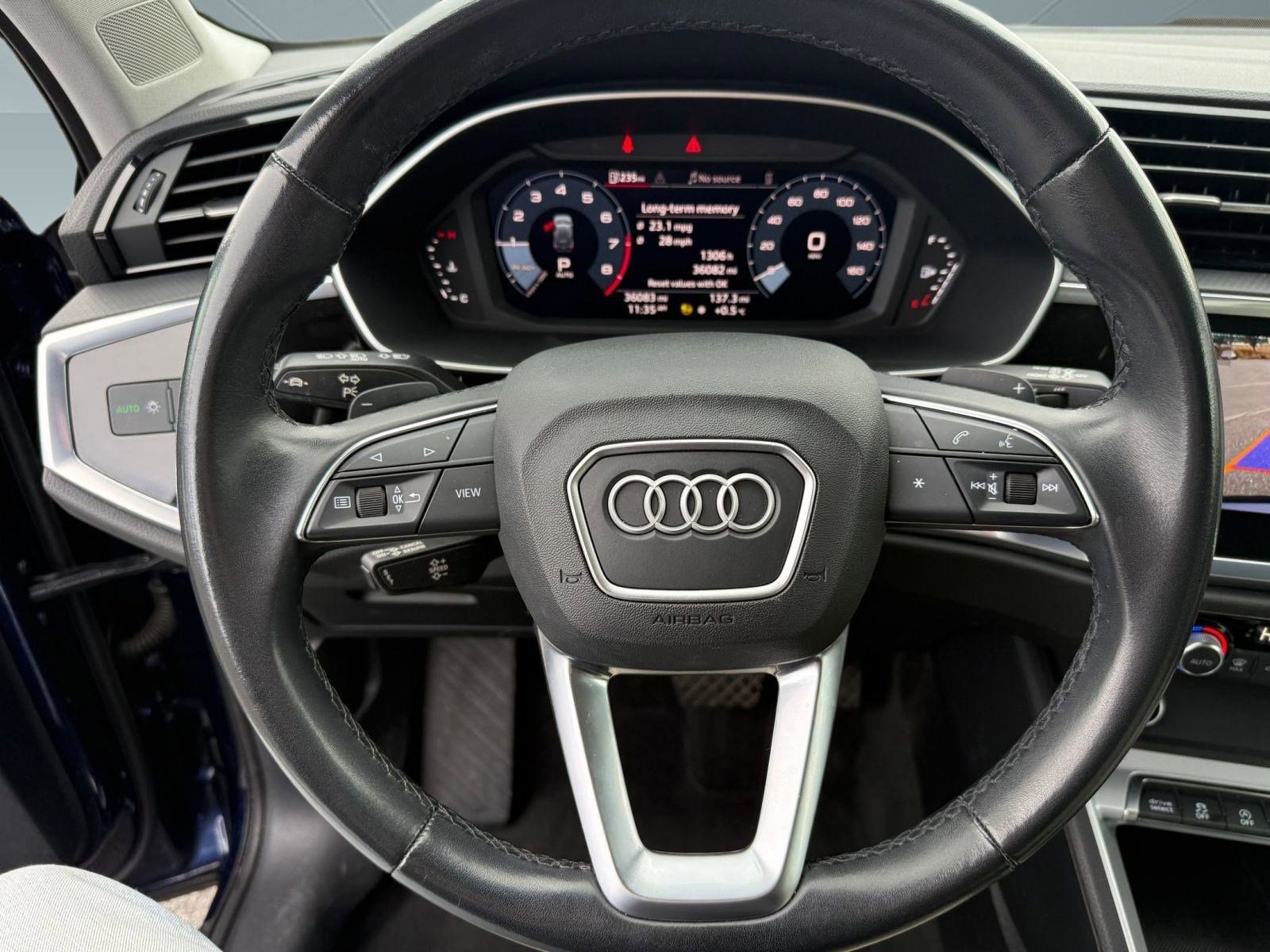 Used 2023 Audi Q3 2.0T Premium w/ Convenience Package image 16