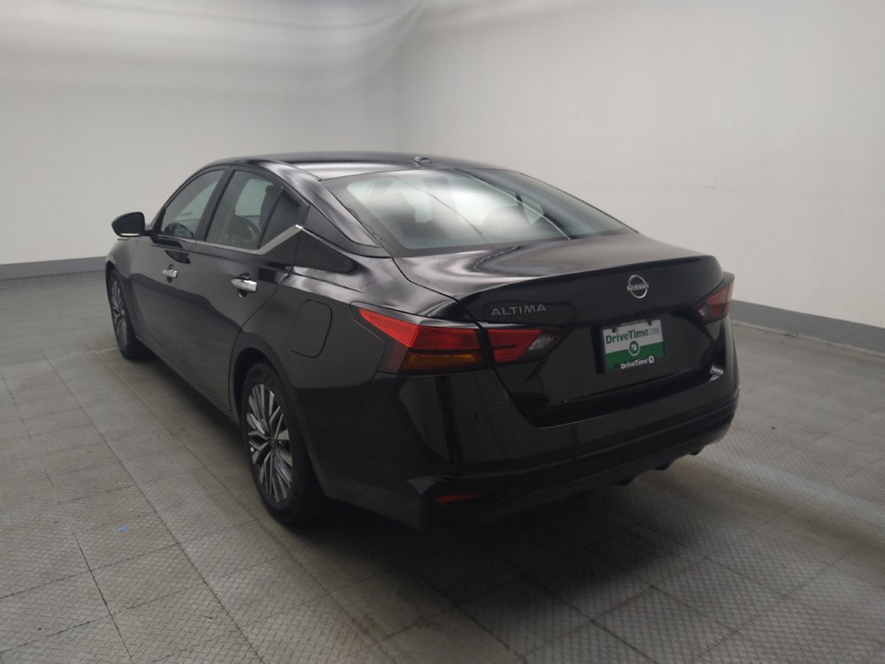 Used 2025 Nissan Altima 2.5 SV FWD image 5