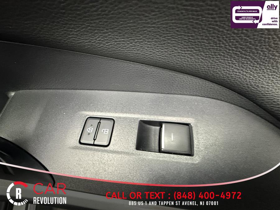 Used 2022 Toyota RAV4 XSE w/ Premium Package image 41