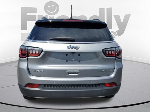 Used 2023 Jeep Compass Limited AWD/4WD image 4
