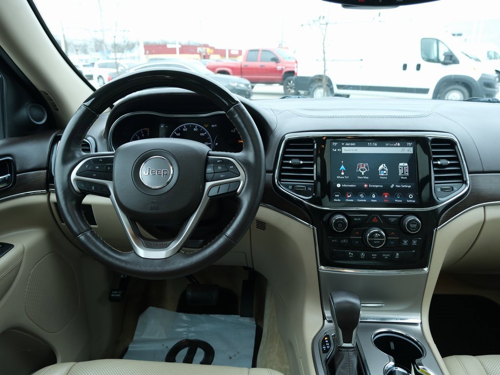 Used 2021 Jeep Grand Cherokee Overland image 30