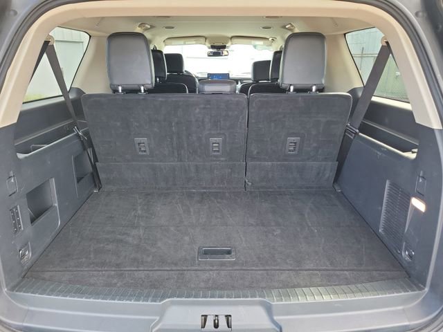 Used 2024 Ford Expedition Max XLT AWD/4WD image 9