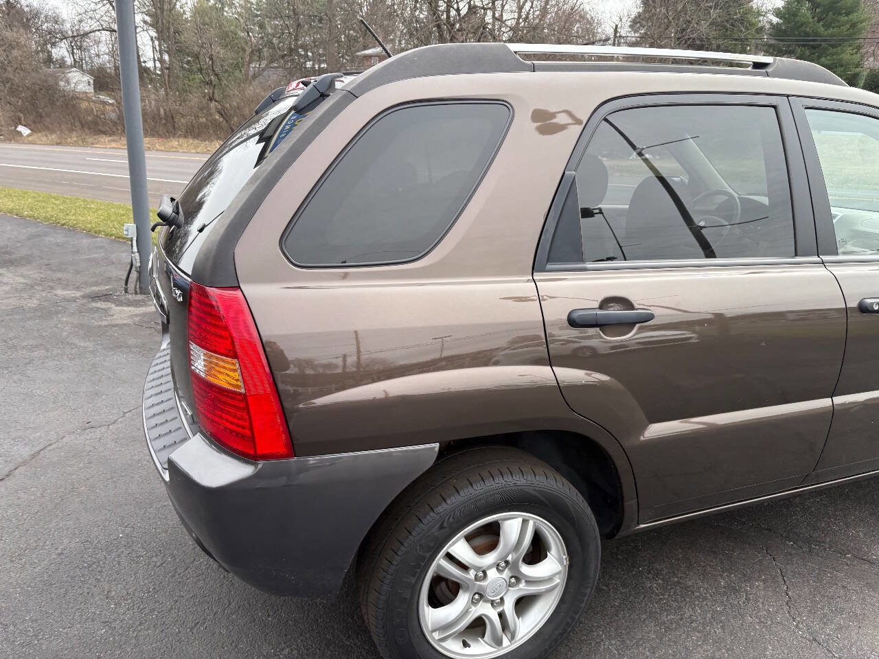 Used 2007 Kia Sportage LX image 3