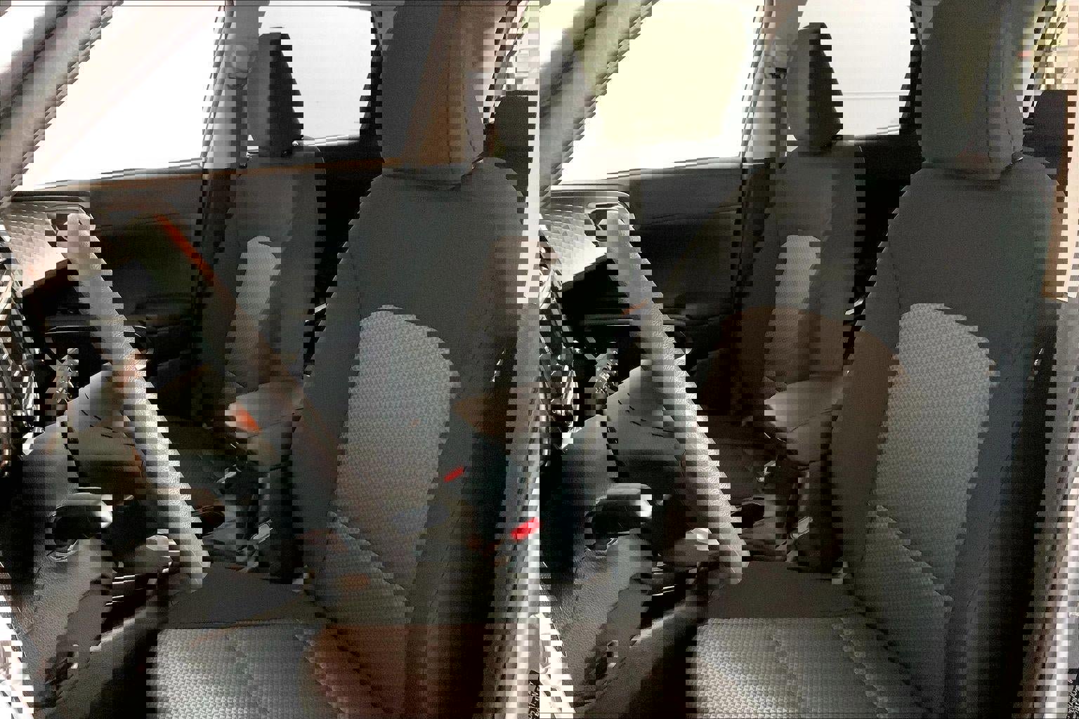 Certified 2025 Kia Soul LX image 22